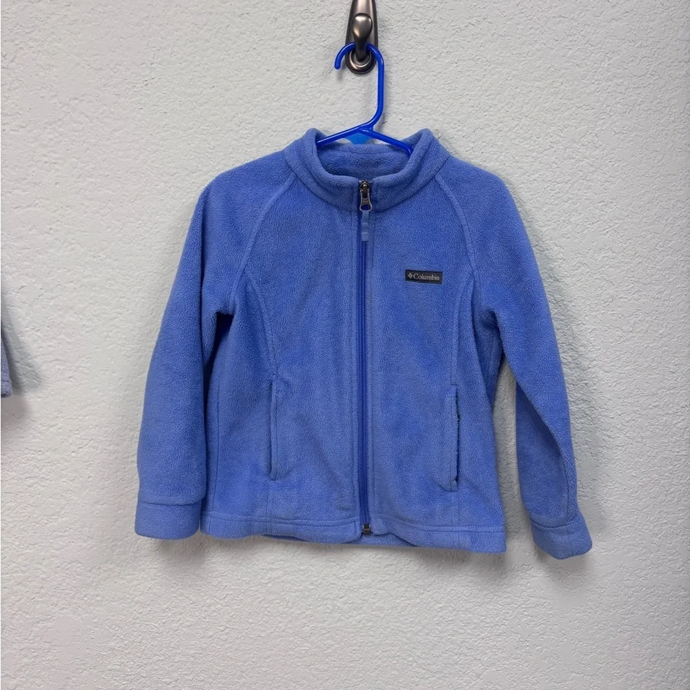Columbia Soft Blue Kids' 4T Fleece Jacket in EUC